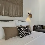Oli Terra 4*