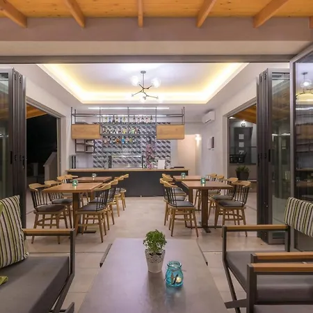 Oli Terra Скала-Потамиас